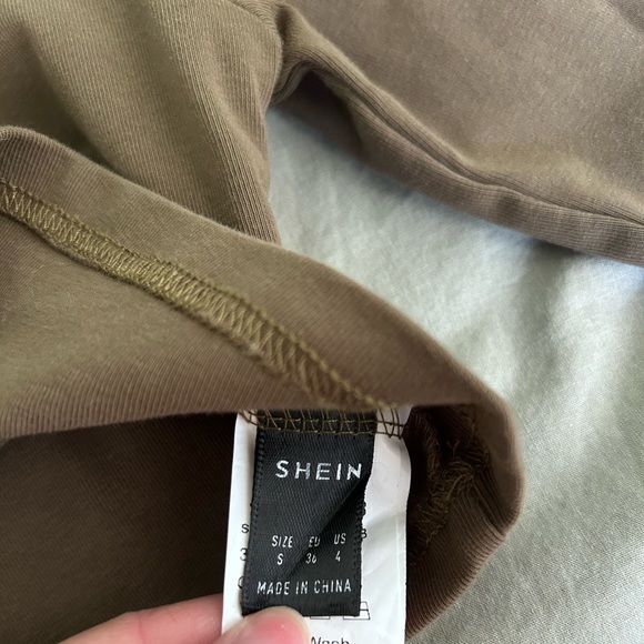 shein long-sleeved cropped top - Picture 2 of 2